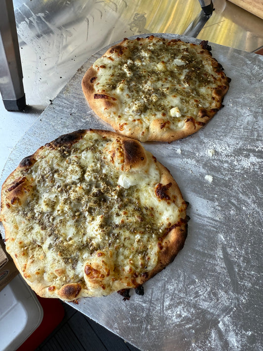 Large Za’atar and Cheese Man’oushe